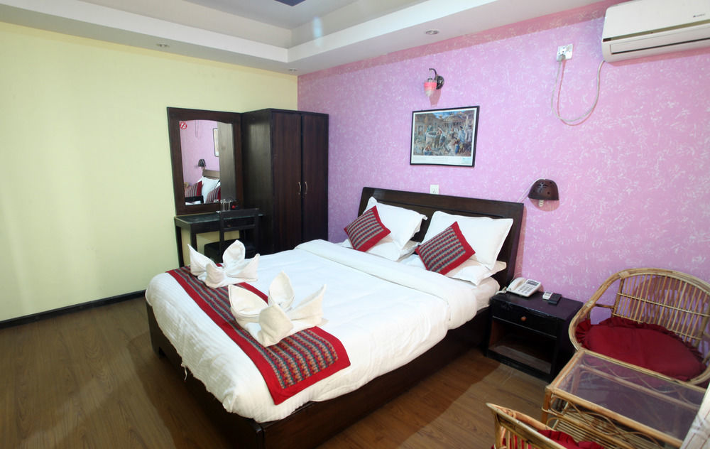 קטמנדו Oyo 153 Aster Hotel Nepal מראה חיצוני תמונה