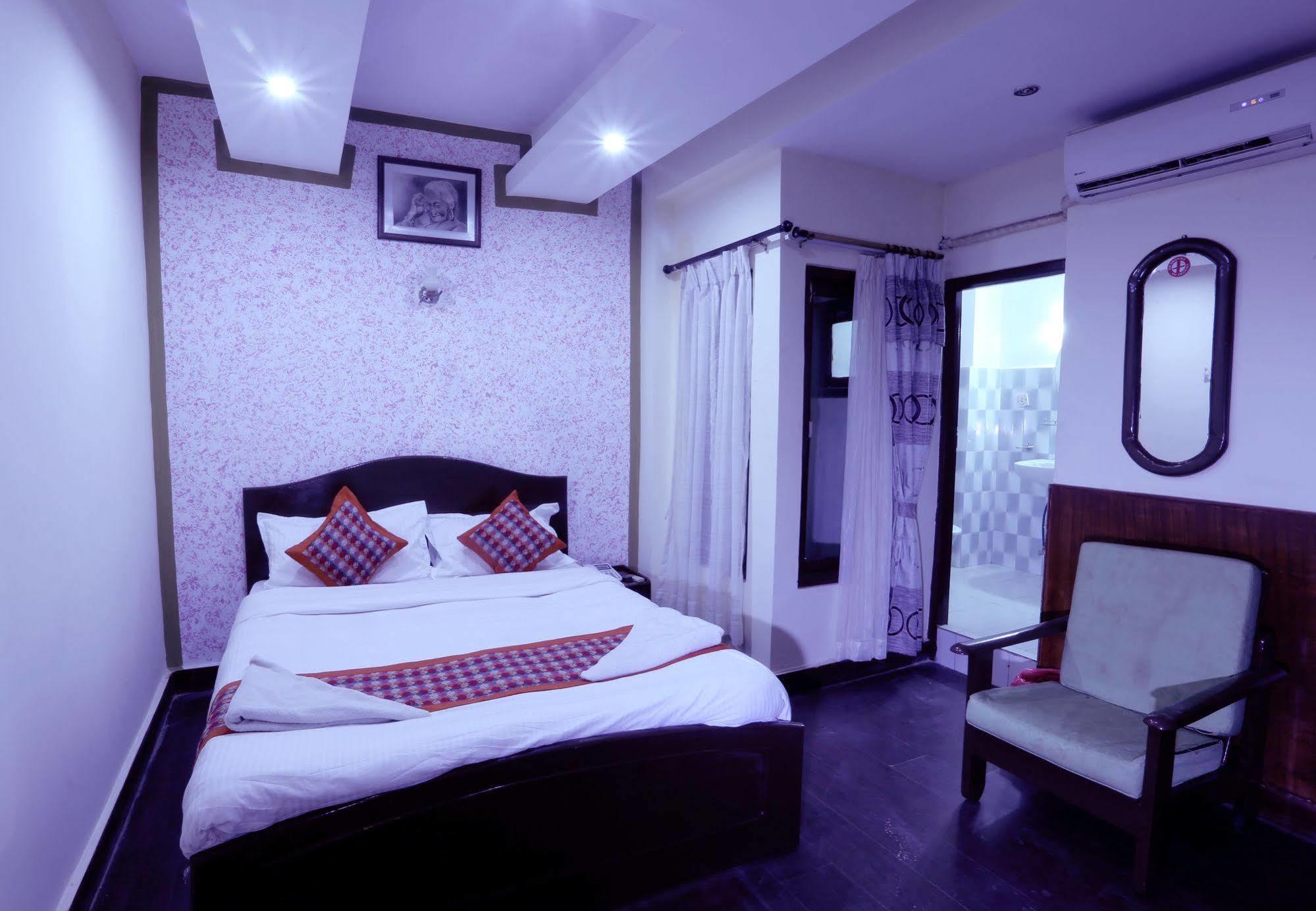 קטמנדו Oyo 153 Aster Hotel Nepal מראה חיצוני תמונה