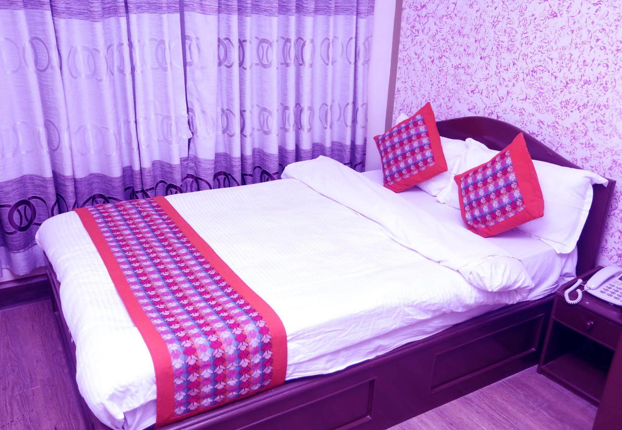 קטמנדו Oyo 153 Aster Hotel Nepal מראה חיצוני תמונה